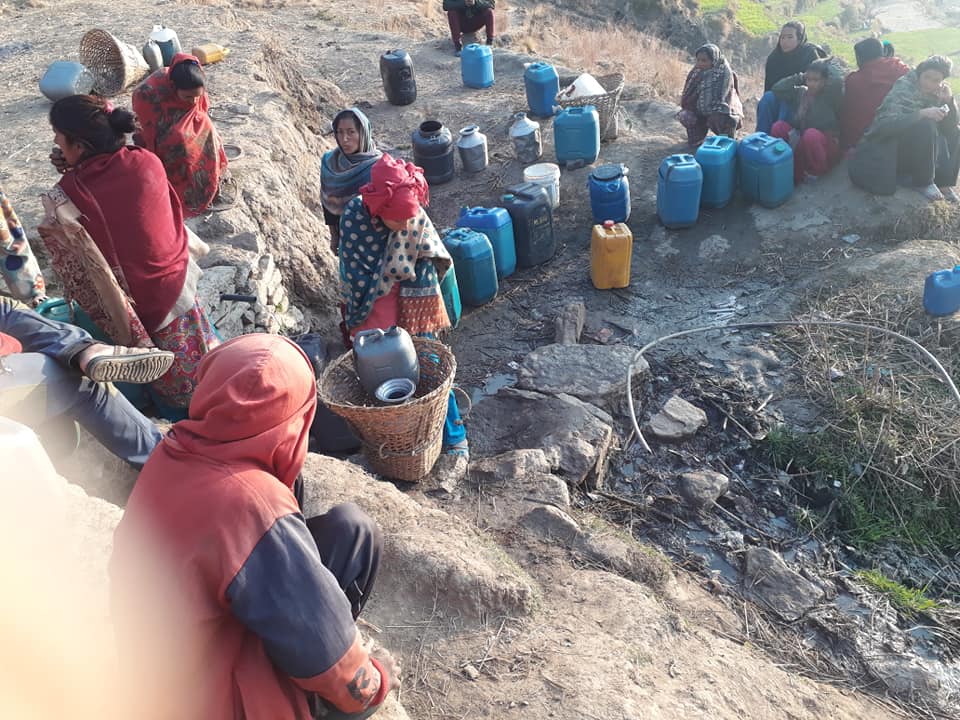 खाँडाचक्र नगरपालिका –५ मा खानेपानीको समस्या